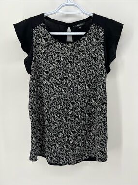 RW&CO. Women’s XS Black and White French Bulldog Print Cap Sleeve Blouse